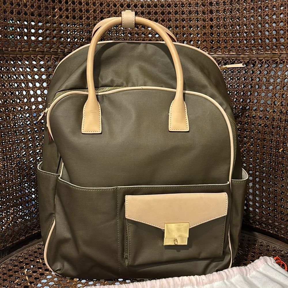 India Hicks Backpack - Picture 2 of 4